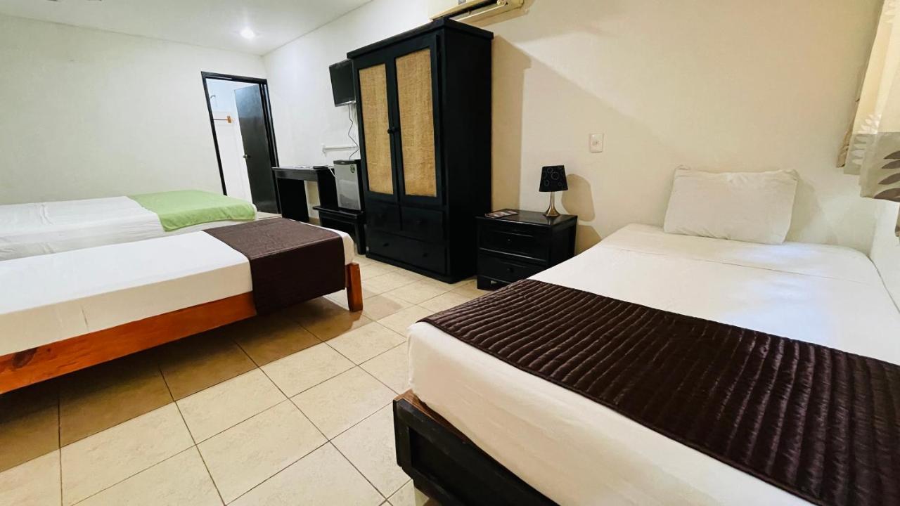 Hotel - 5th Avenue 5*
