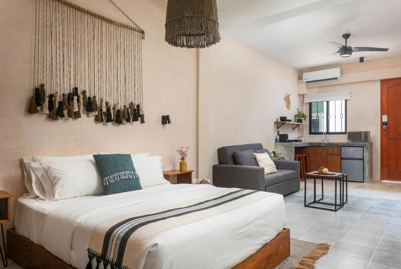 Casa Rodina Hotel *