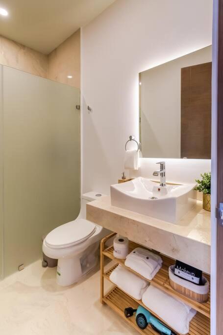 Akul Apartment *