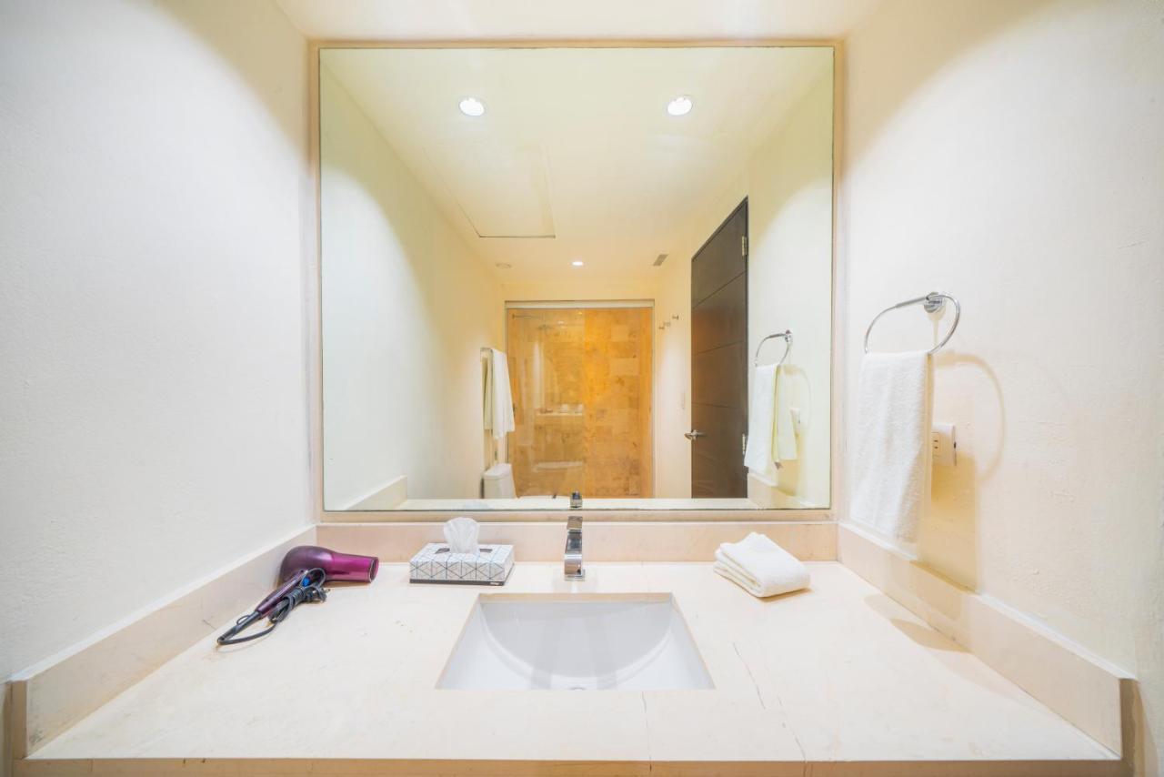 Ocean View - 2 Bedrooms - At The Elements - Castillo De Arena Ferienhaus Playa del Carmen