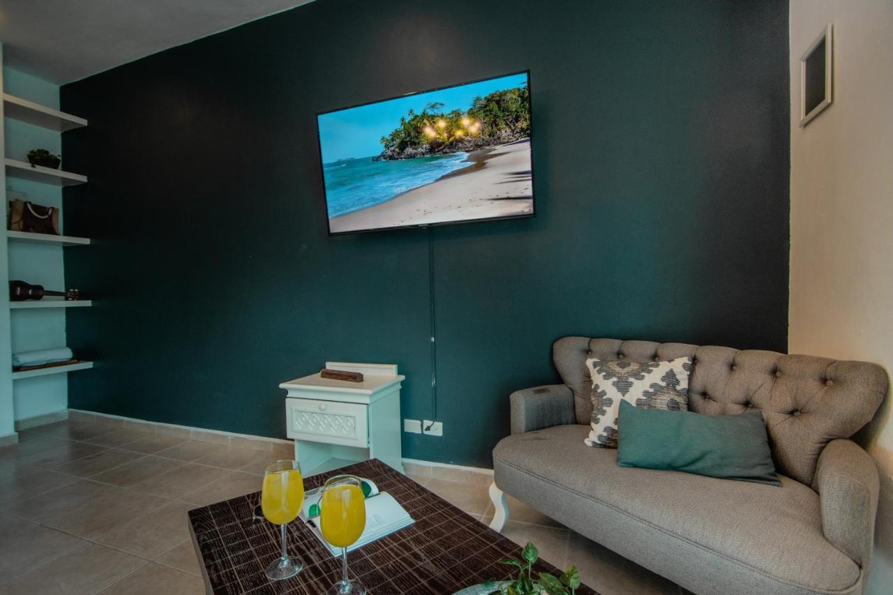 Nasim Con Acceso Club Gratis, Metros 5th Avenida 3* Playa del Carmen