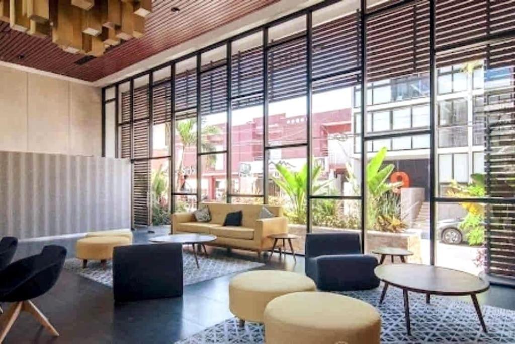 Appartement Your Exclusive In The - Amenities & Services For Free!! *