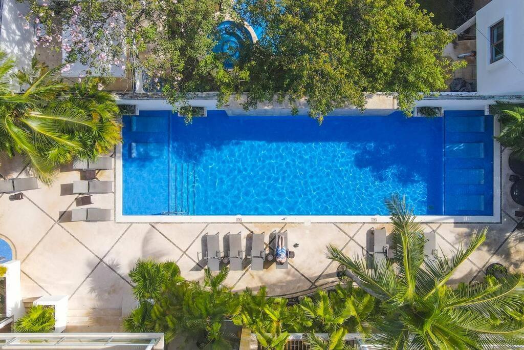 Oasis 12 * Playa del Carmen