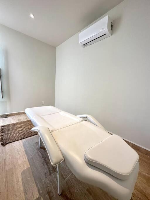 Apartment 2 Beds Pool View Modern Apt/parking, Gym, Rooftop - 405 Musa