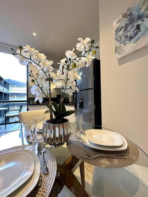 Apartment 2 Beds Pool View Modern Apt/parking, Gym, Rooftop - 405 Musa *