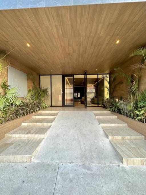 Apartment 2 Beds Pool View Modern Apt/parking, Gym, Rooftop - 405 Musa