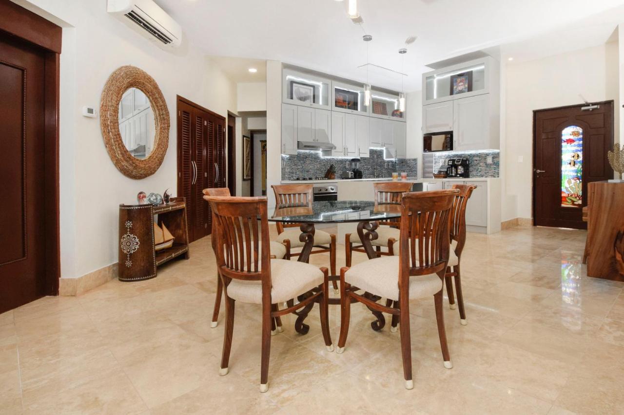 Apartment Oceanfront Luna Encantada With Pool And Great Rates Luna A2
