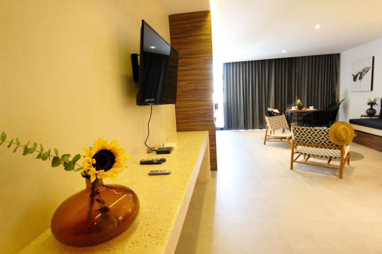 Apartment Spacious Studio, Incredible Rooftop With Sea View
