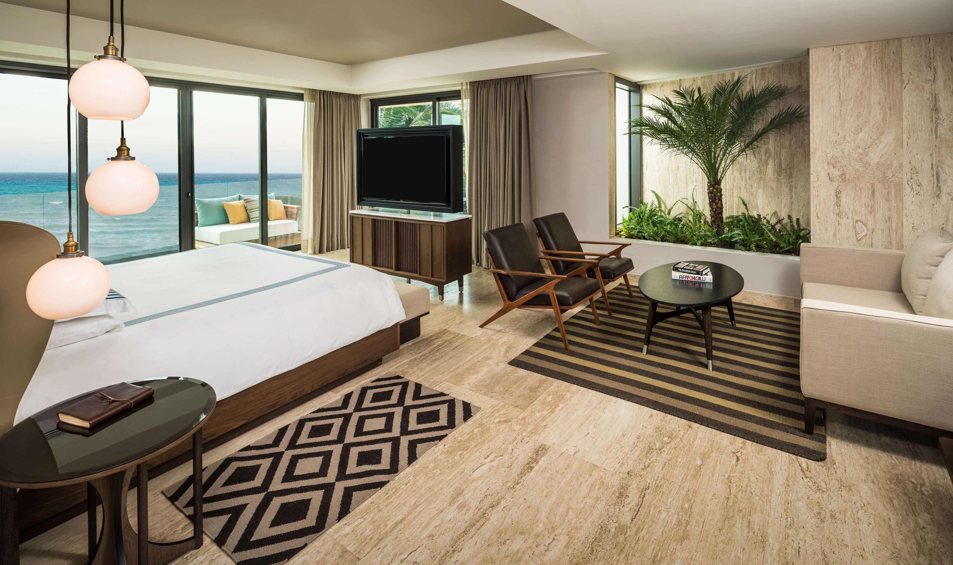 Hyatt Centric - Downtown House & House (adults Only) 4*