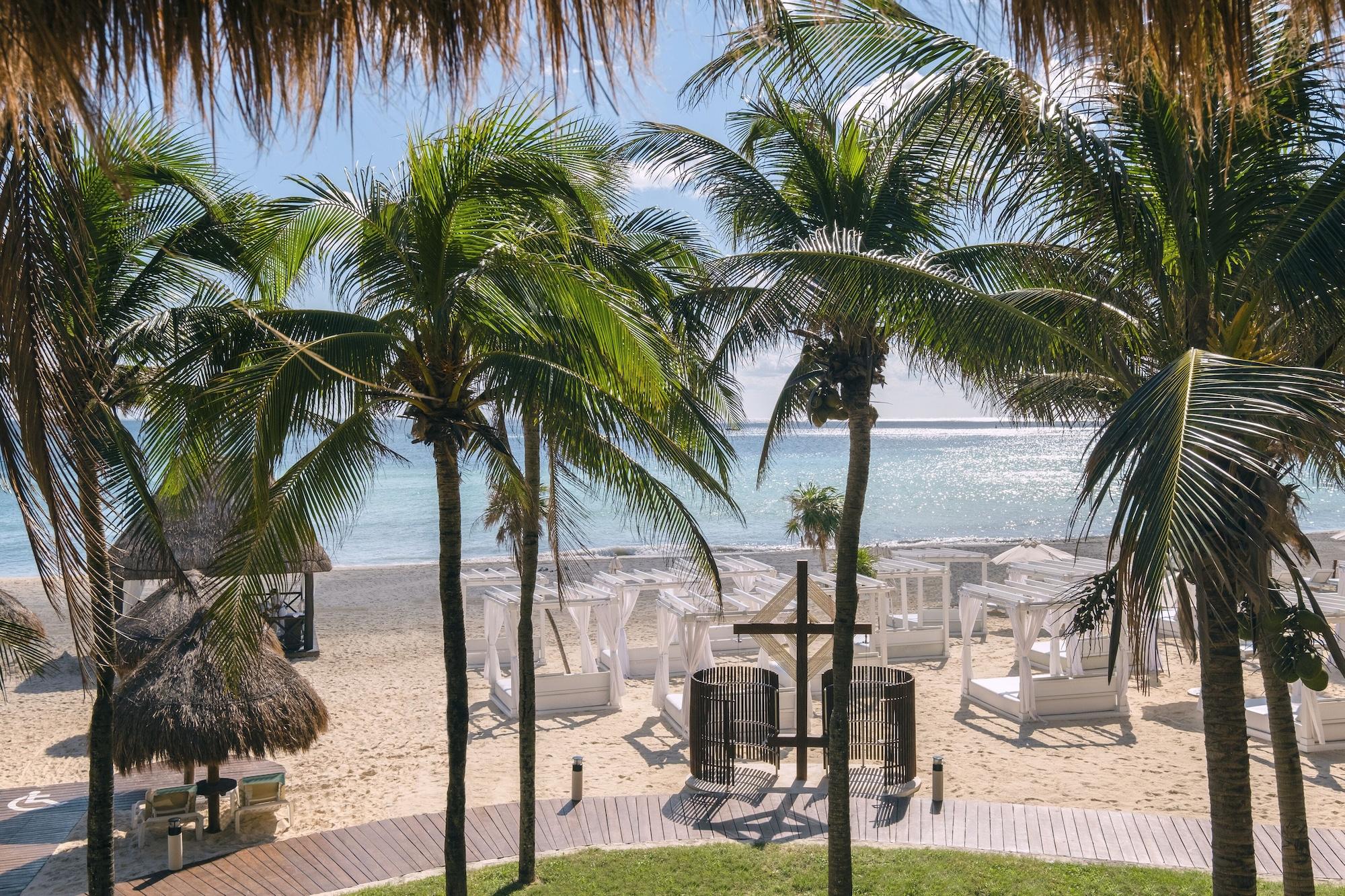 Iberostar Waves Quetzal