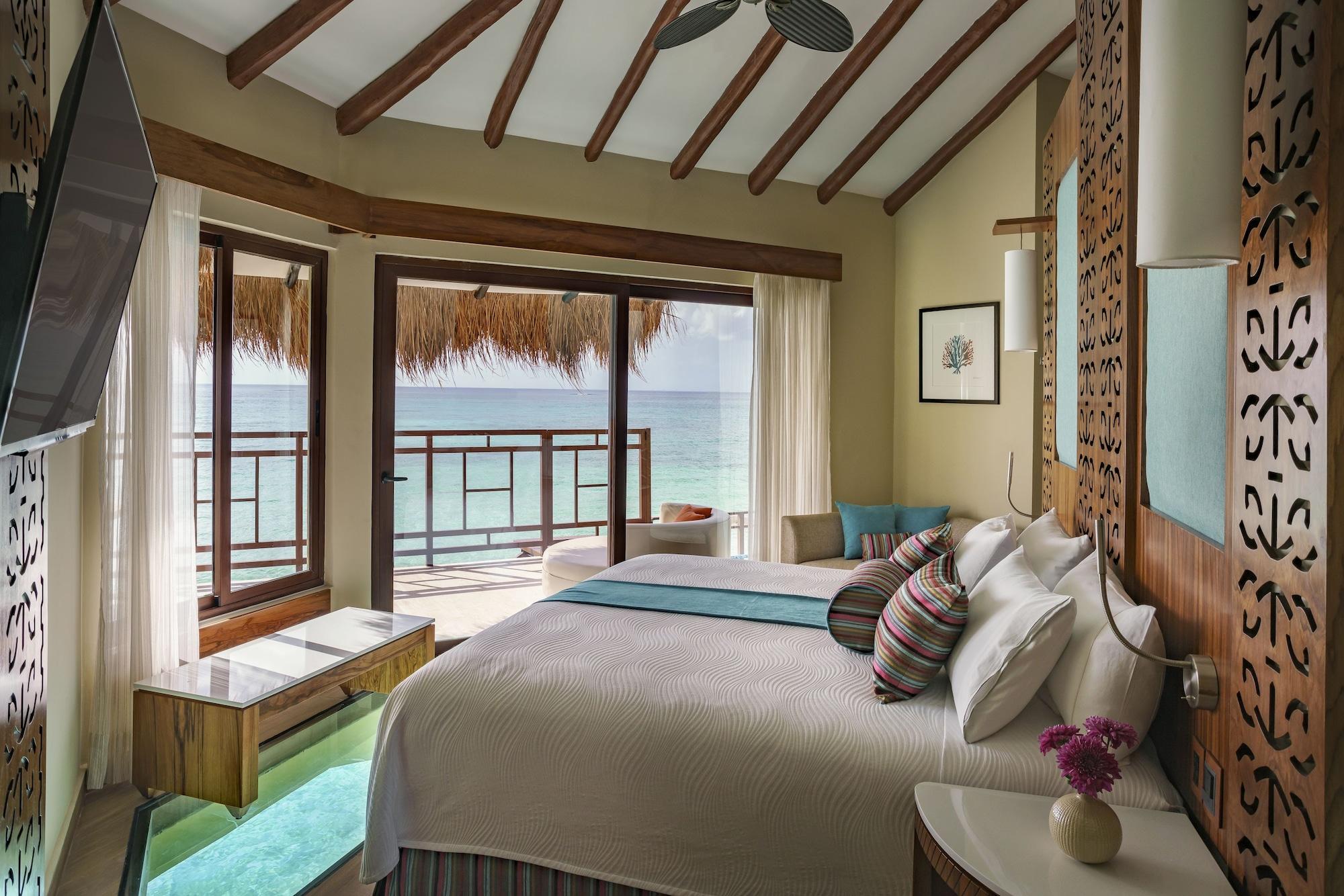 Palafitos Overwater Catamaran, Cenote & Inclusive (adults Only) Resort Playa del Carmen