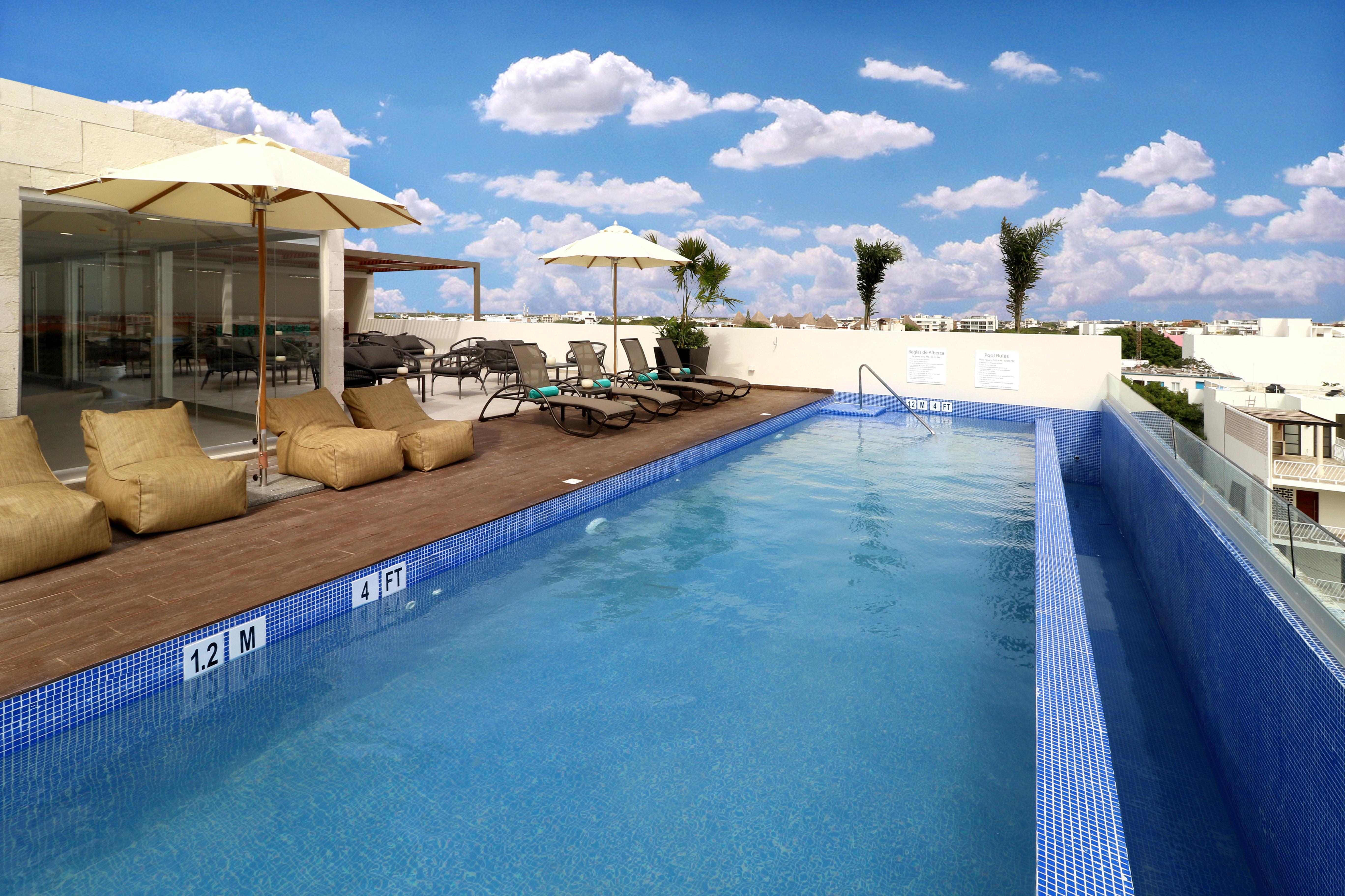 Express&suites - Playa Del Carmen, An Ihg Hotel
