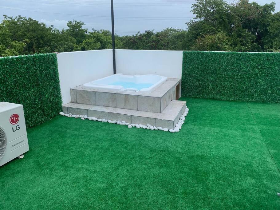 Casa Nah Ha' Con Jacuzzi, Jardin Y Alberca Ferienhaus Playa del Carmen