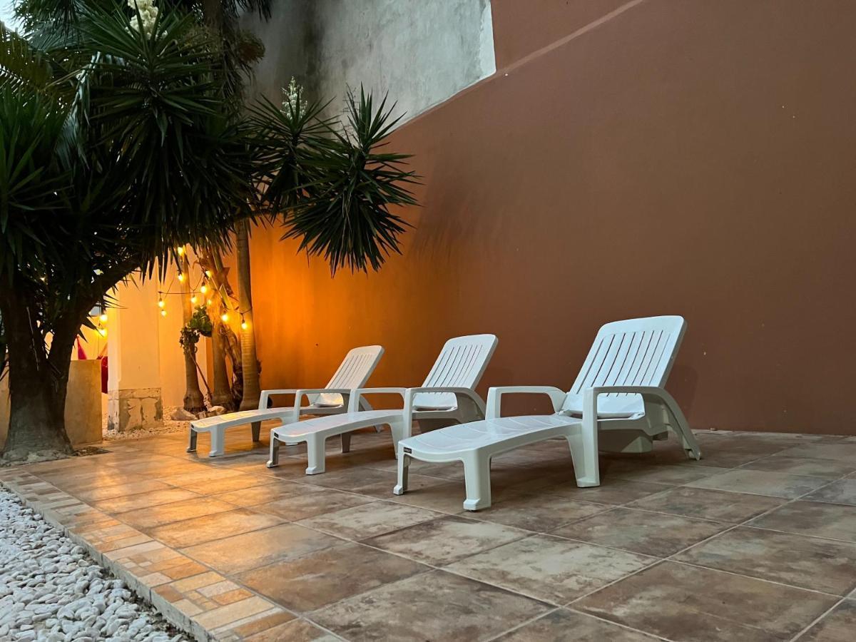 Butterfly House Bed & Breakfast *
