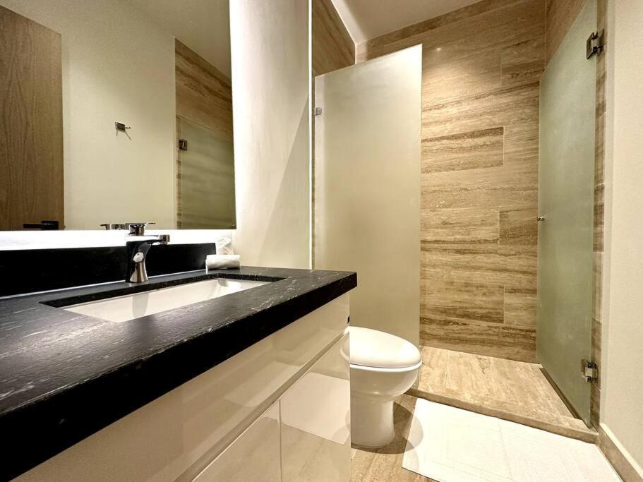 Modern Loft With Rooftop Pool Steps From The By Solmar Apartment
