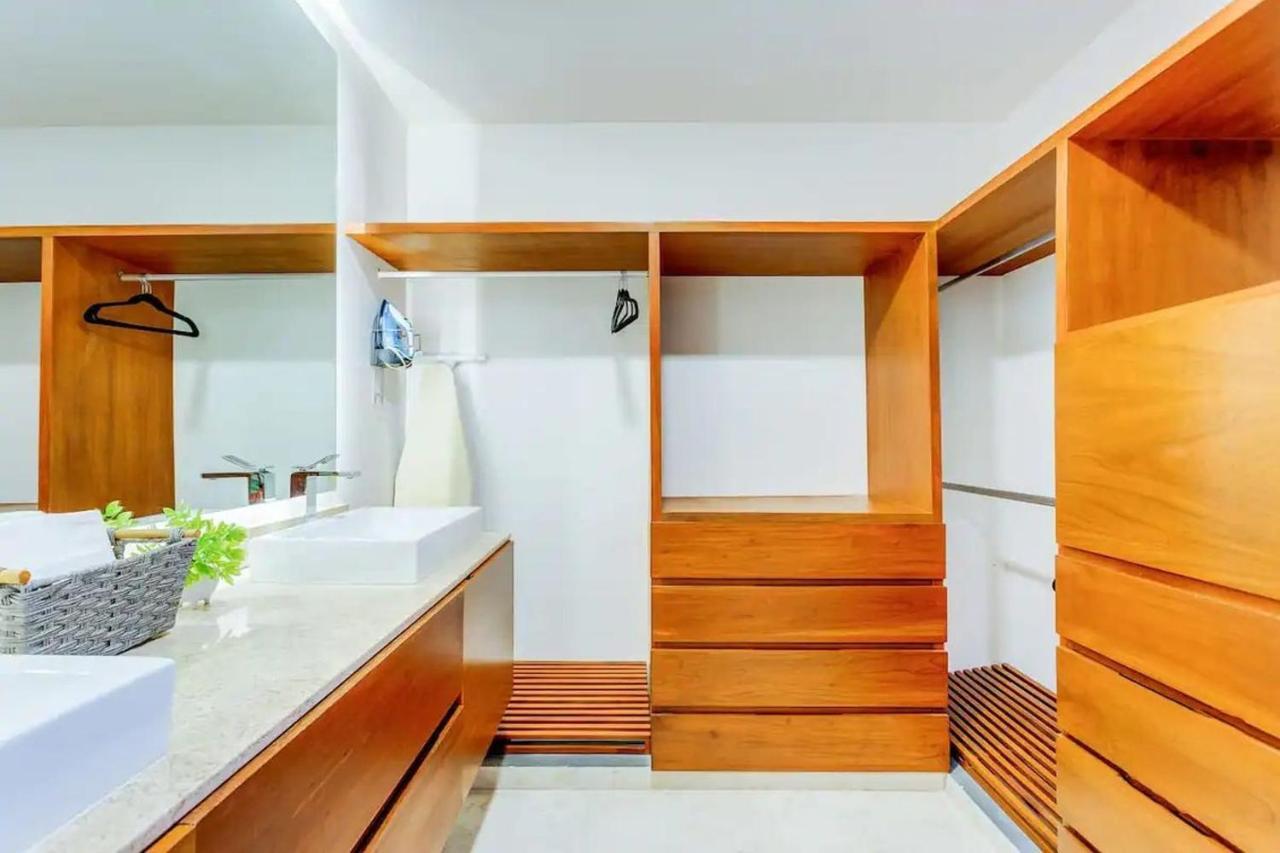 The Eight By Riviera Appartement *