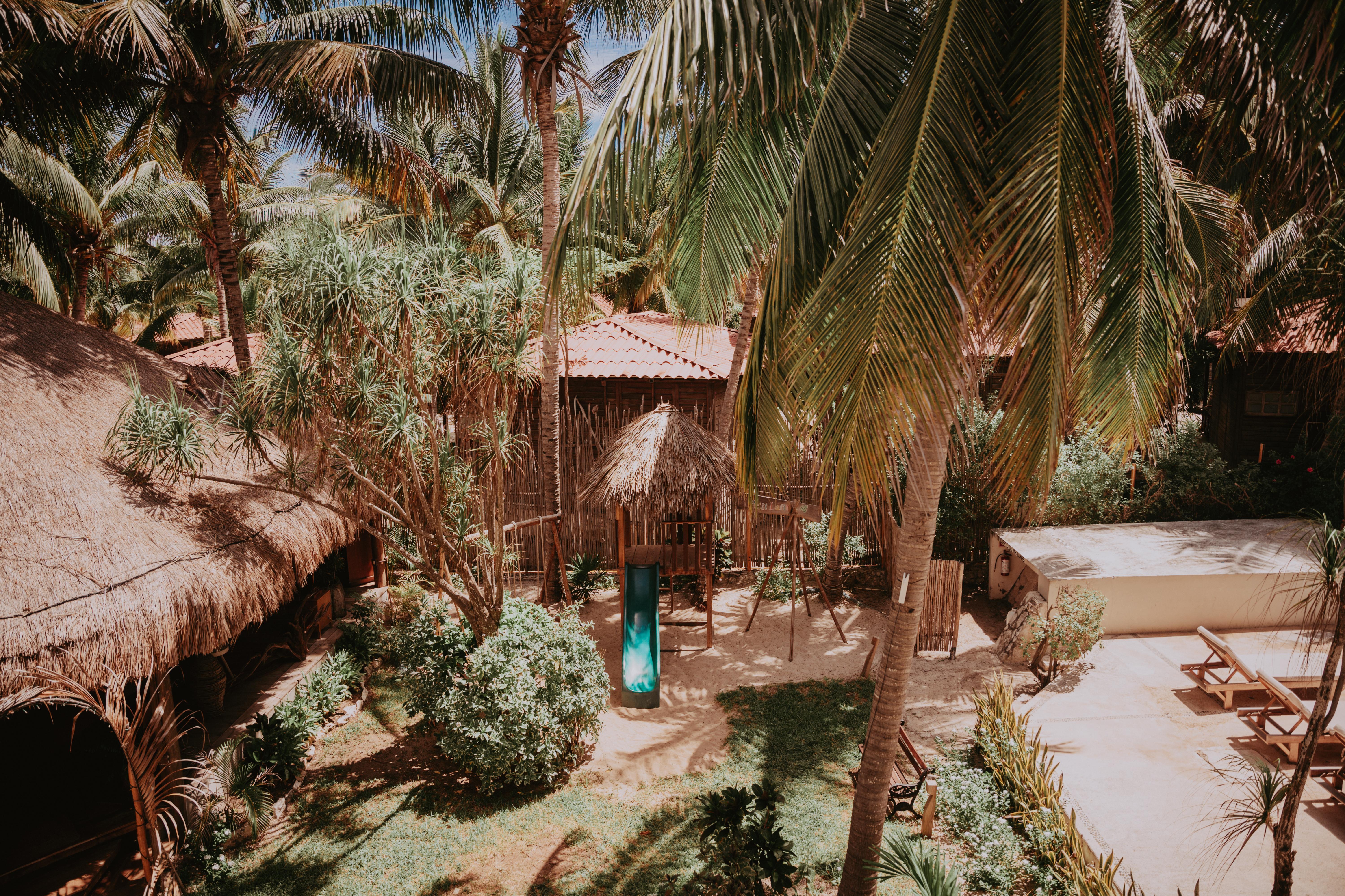 Hotel Petit Lafitte Front & 4*