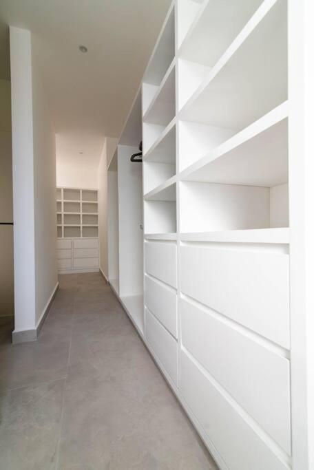 Beautiful 4br, Up To 8 Guests, Private Pool, 10 Min To Сasa de vacaciones