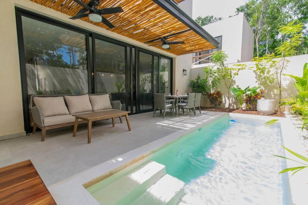 Beautiful 4br, Up To 8 Guests, Private Pool, 10 Min To Сasa de vacaciones *