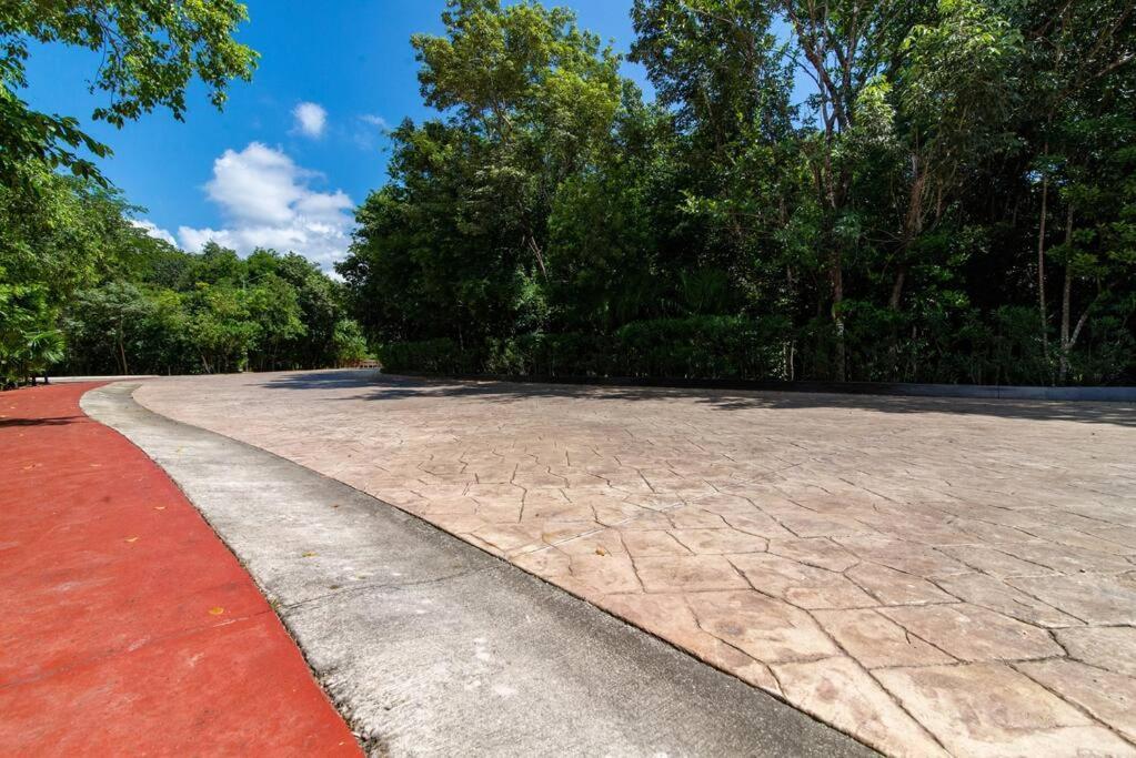 Beautiful 4br, Up To 8 Guests, Private Pool, 10 Min To Сasa de vacaciones *