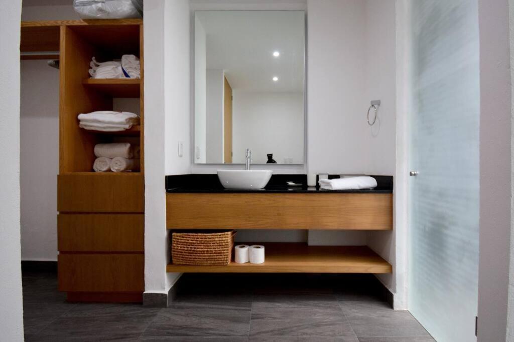 Appartement Big Loft 2br 2.5bth One Block The