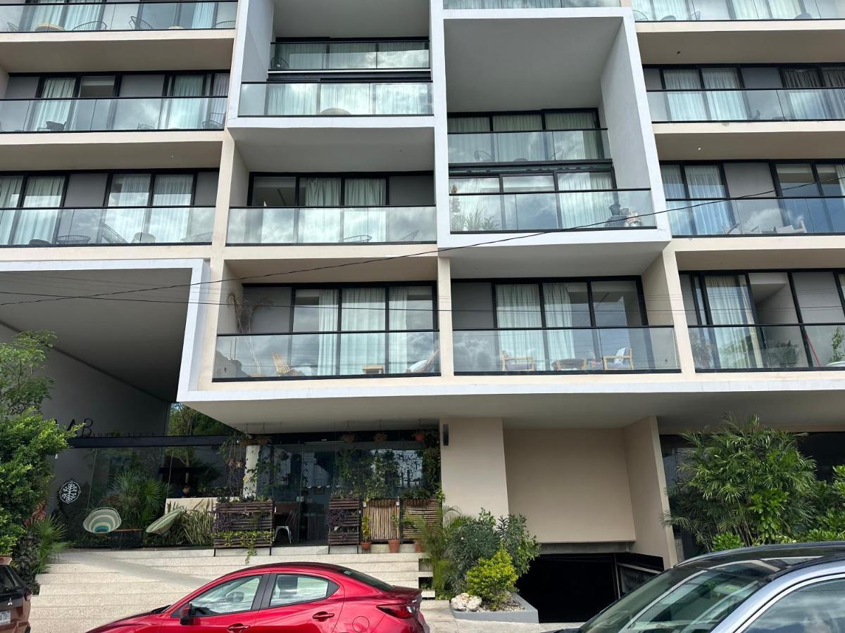 Paseo Luxury House