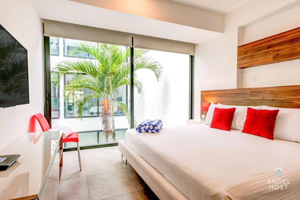 Ferienhaus With Amenities Sleeps 8 Roof Pool Gym Playa del Carmen
