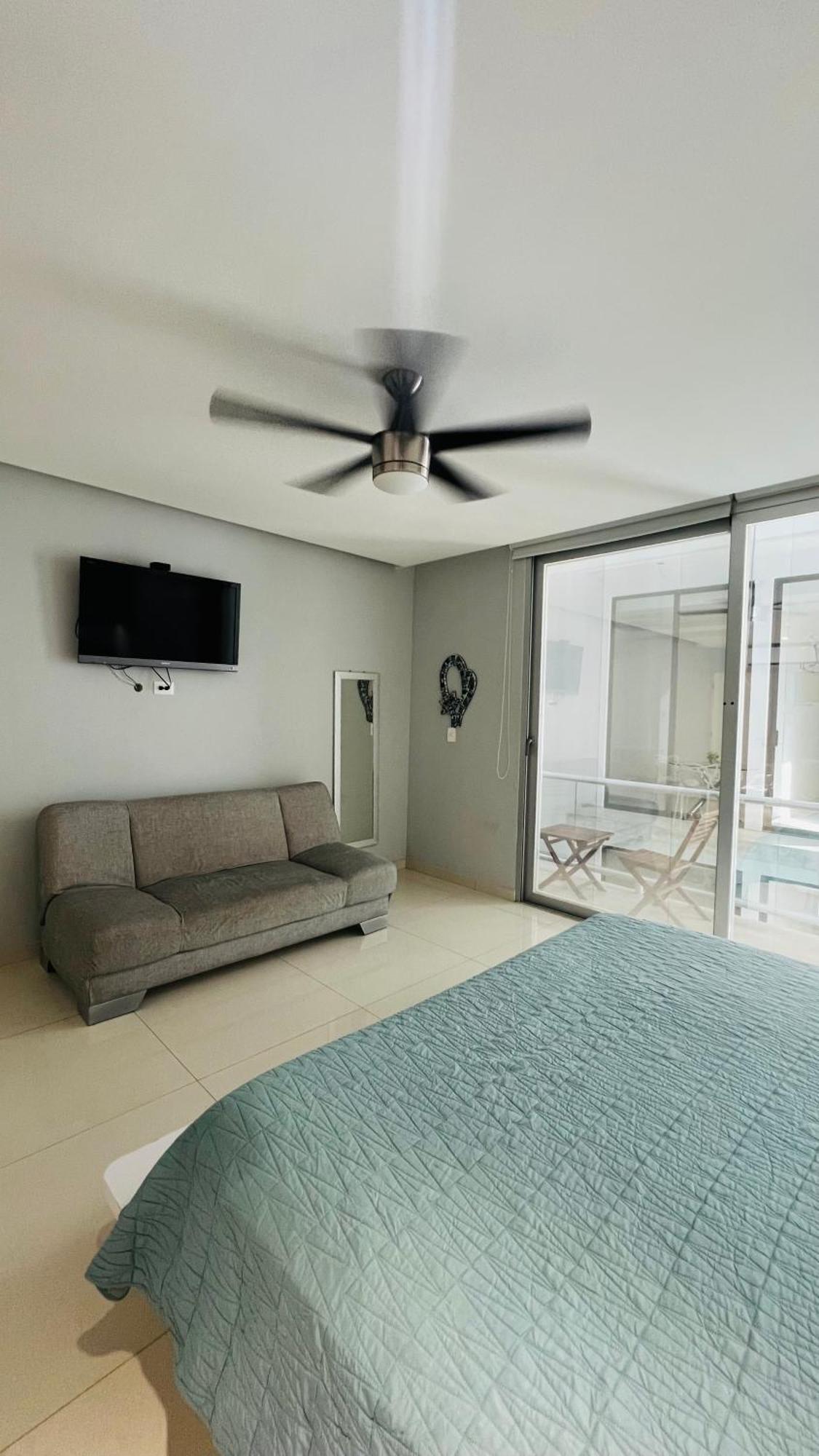 Apartment Estudio Y Vehiculo* 5 Avenida