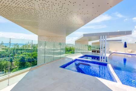Apartment Luxury Escape Street In Playa Rooftop Pool *