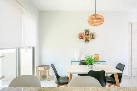 New In Residential Area With Amenities & 24hr Security * Playa del Carmen