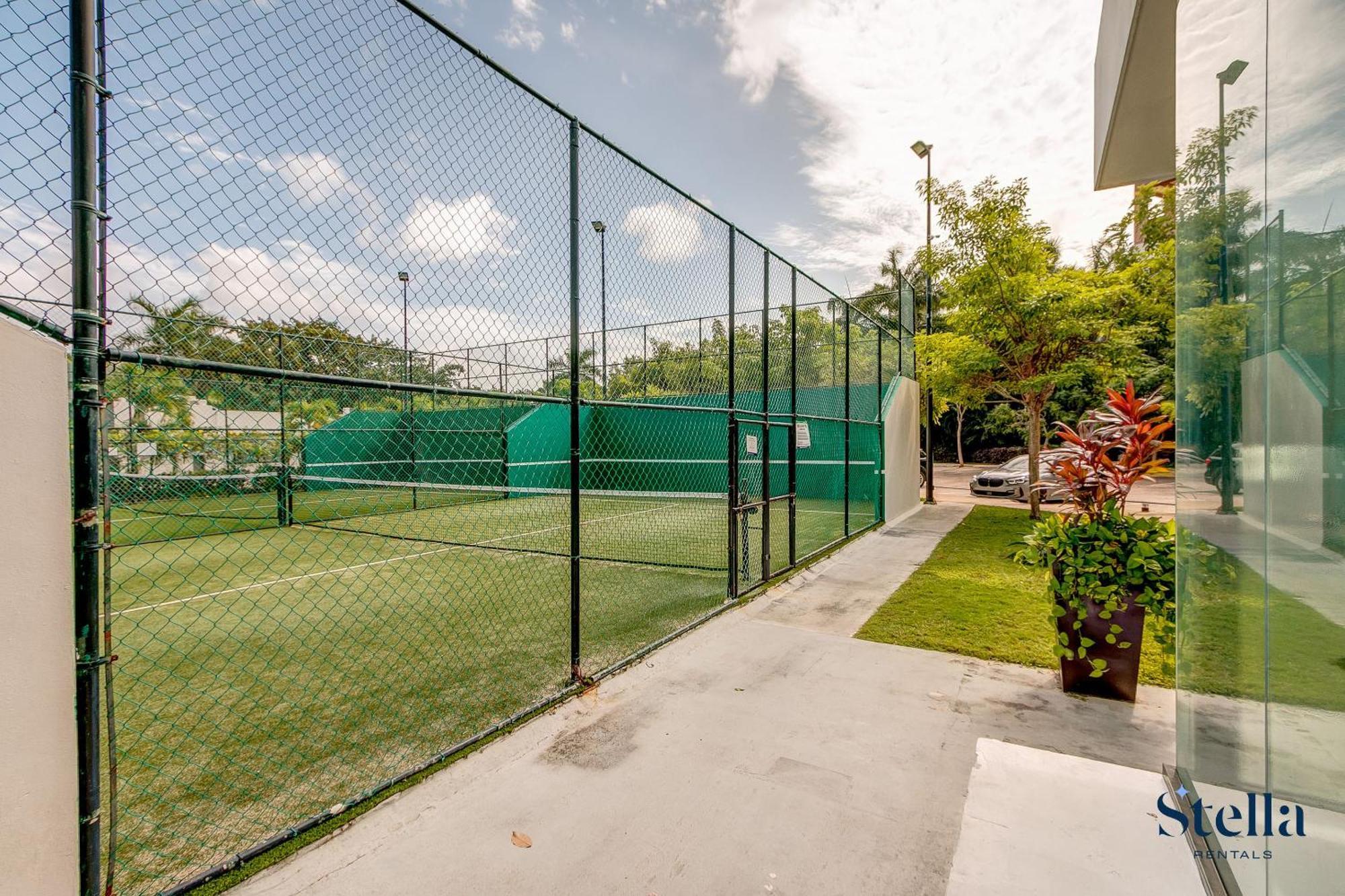 Appartement Golfers' Paradise At Nick Price Residences!