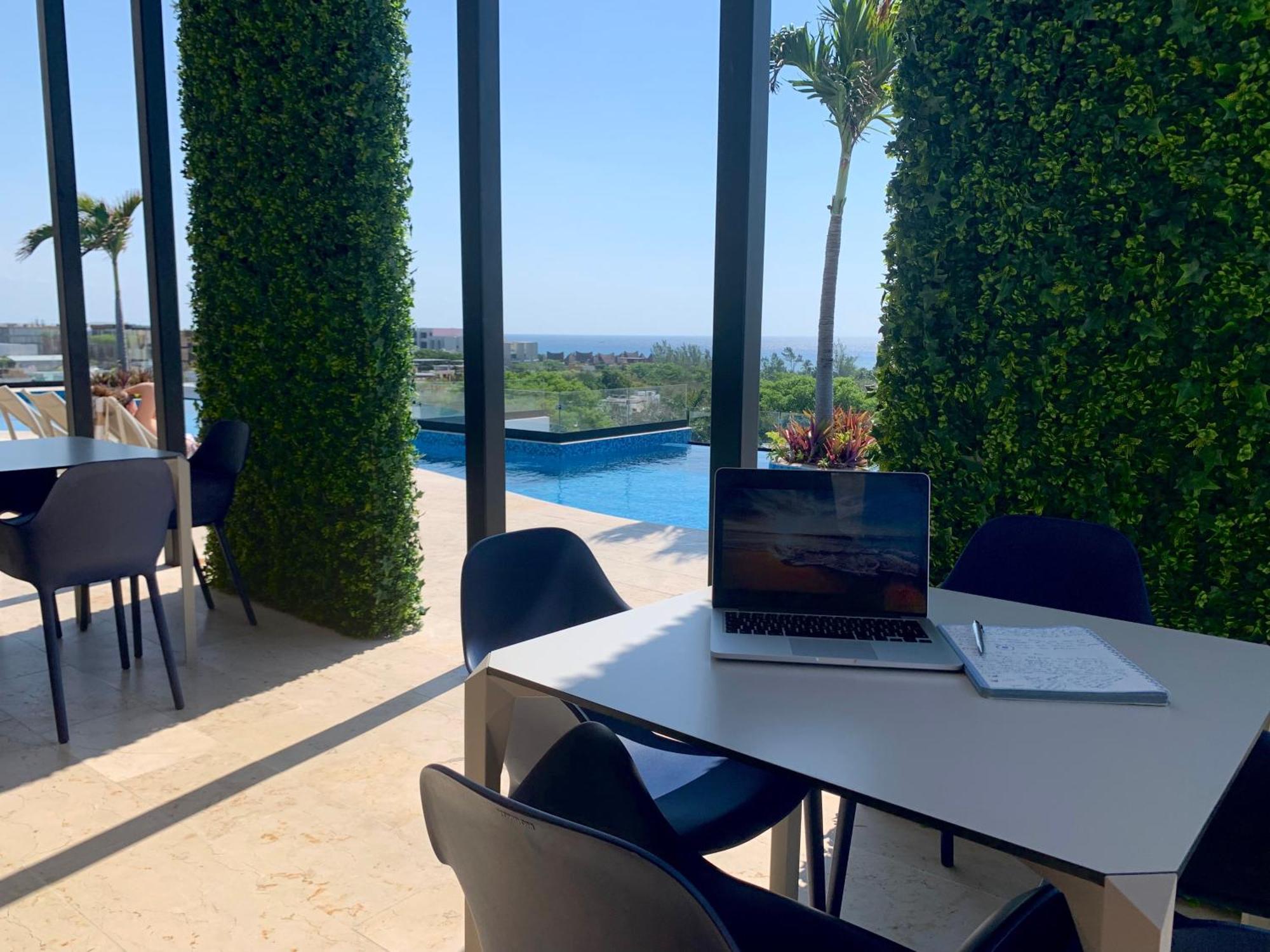 Apartment Stunning Studio/ocean Views Pool *
