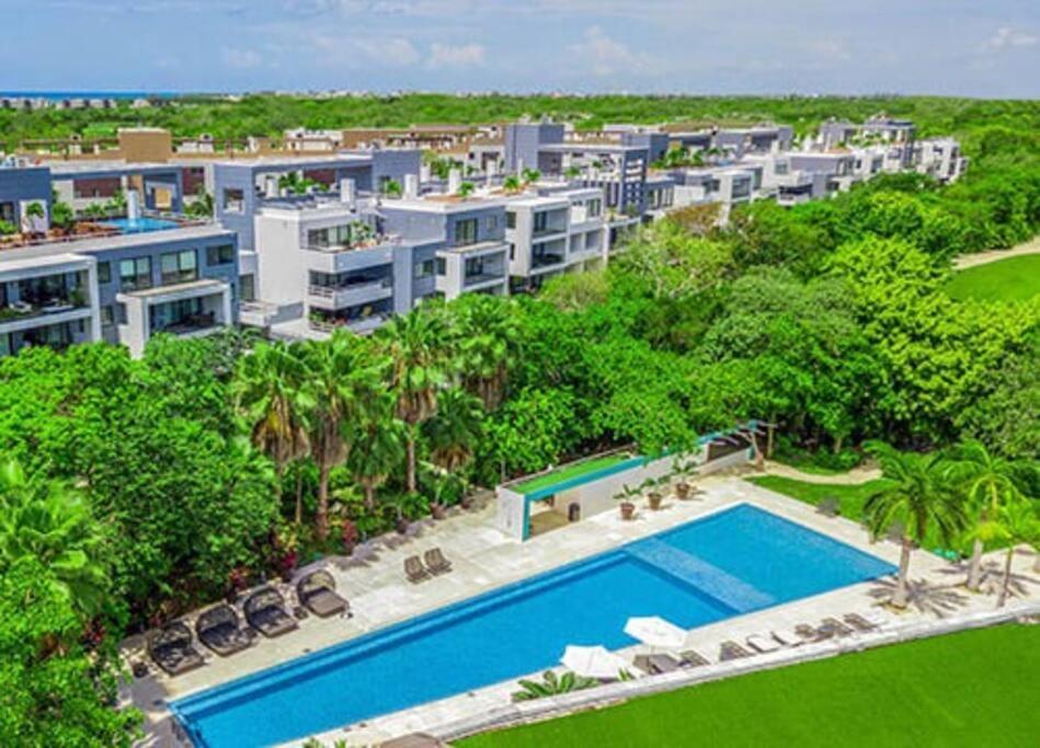 Appartement Golfers' Paradise At Nick Price Residences! *