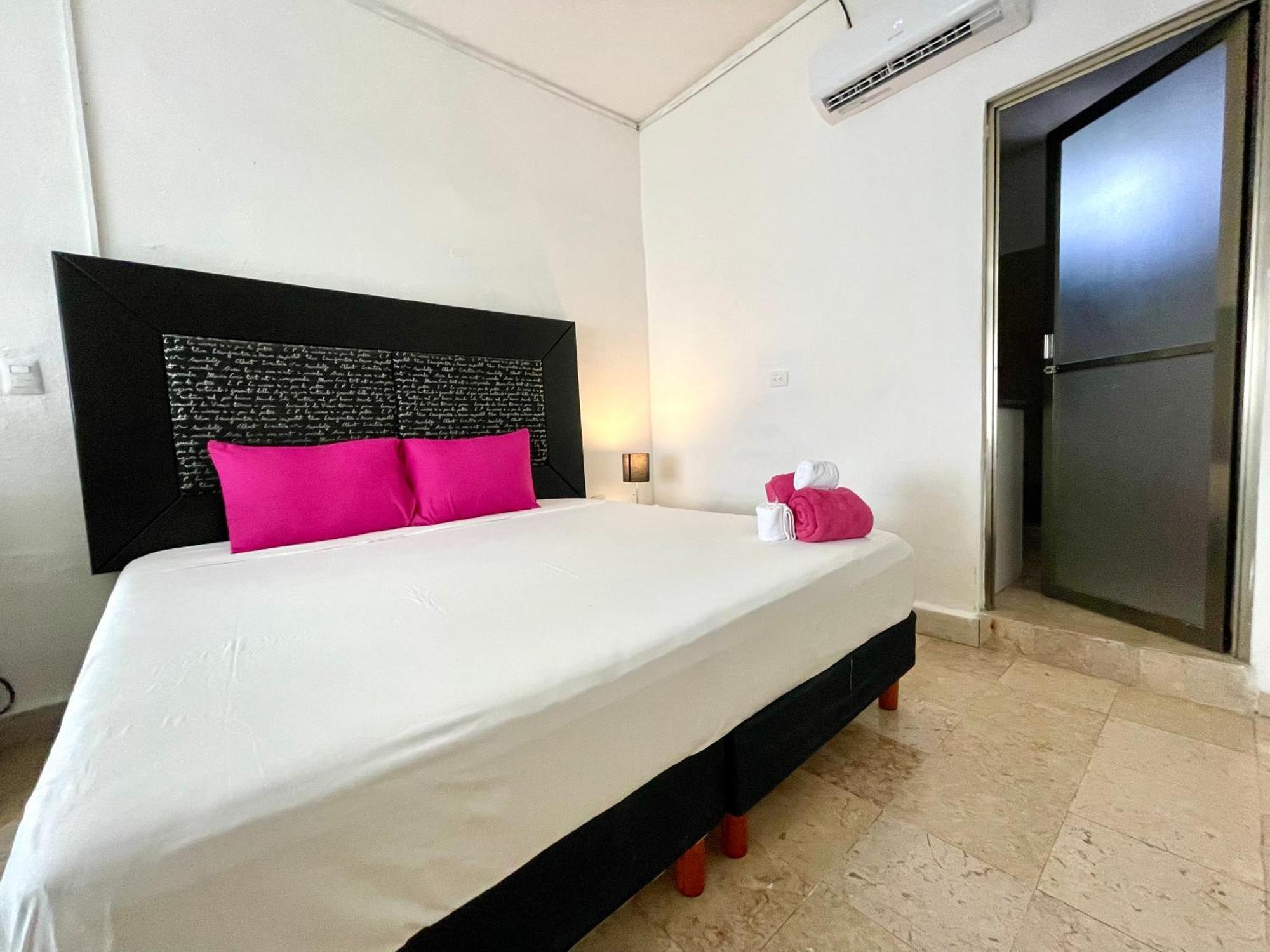 Miranda Beach * Playa del Carmen