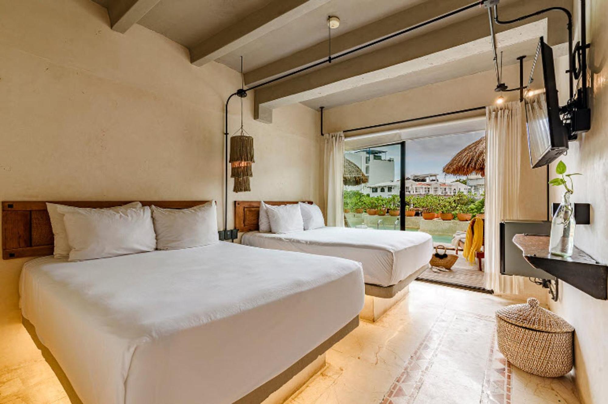 Caribbean Paradise & - 5th Avenue Hotel Playa del Carmen