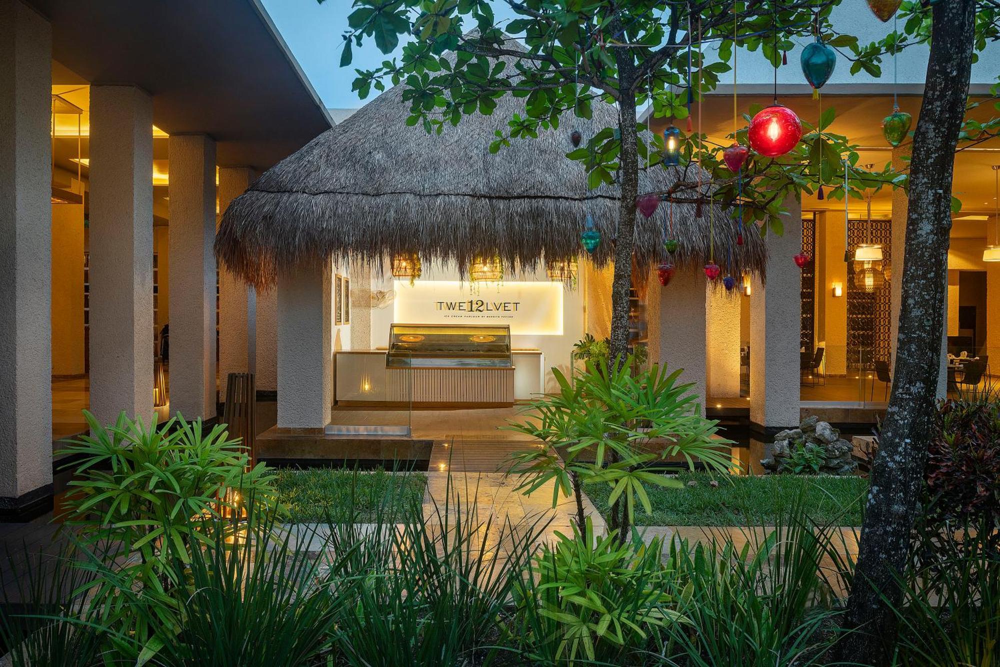 Paradisus 5*