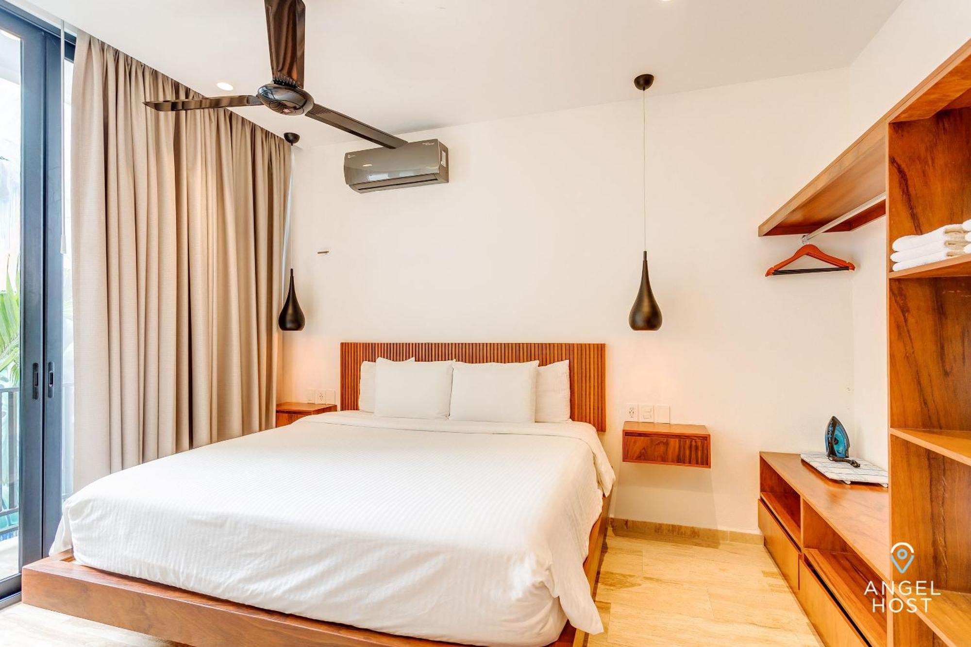 Chic Condotel With Roof Pool 10-min Walk To Apartment *