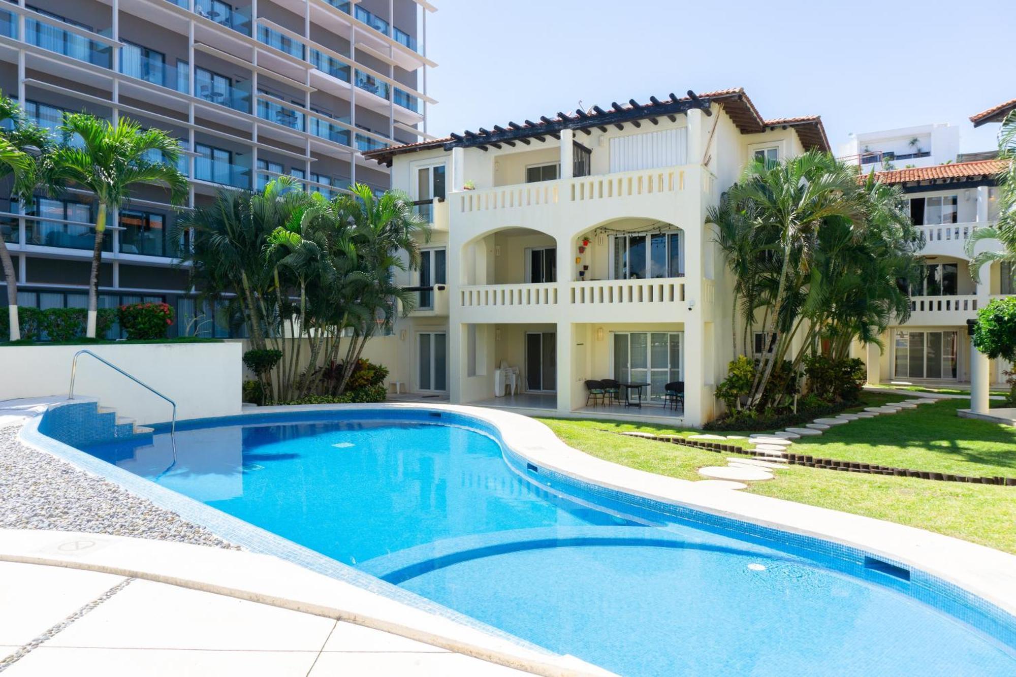 Luna Maya 1 Apartment