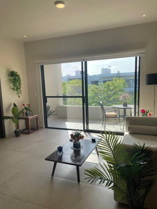 Taina Apartment *
