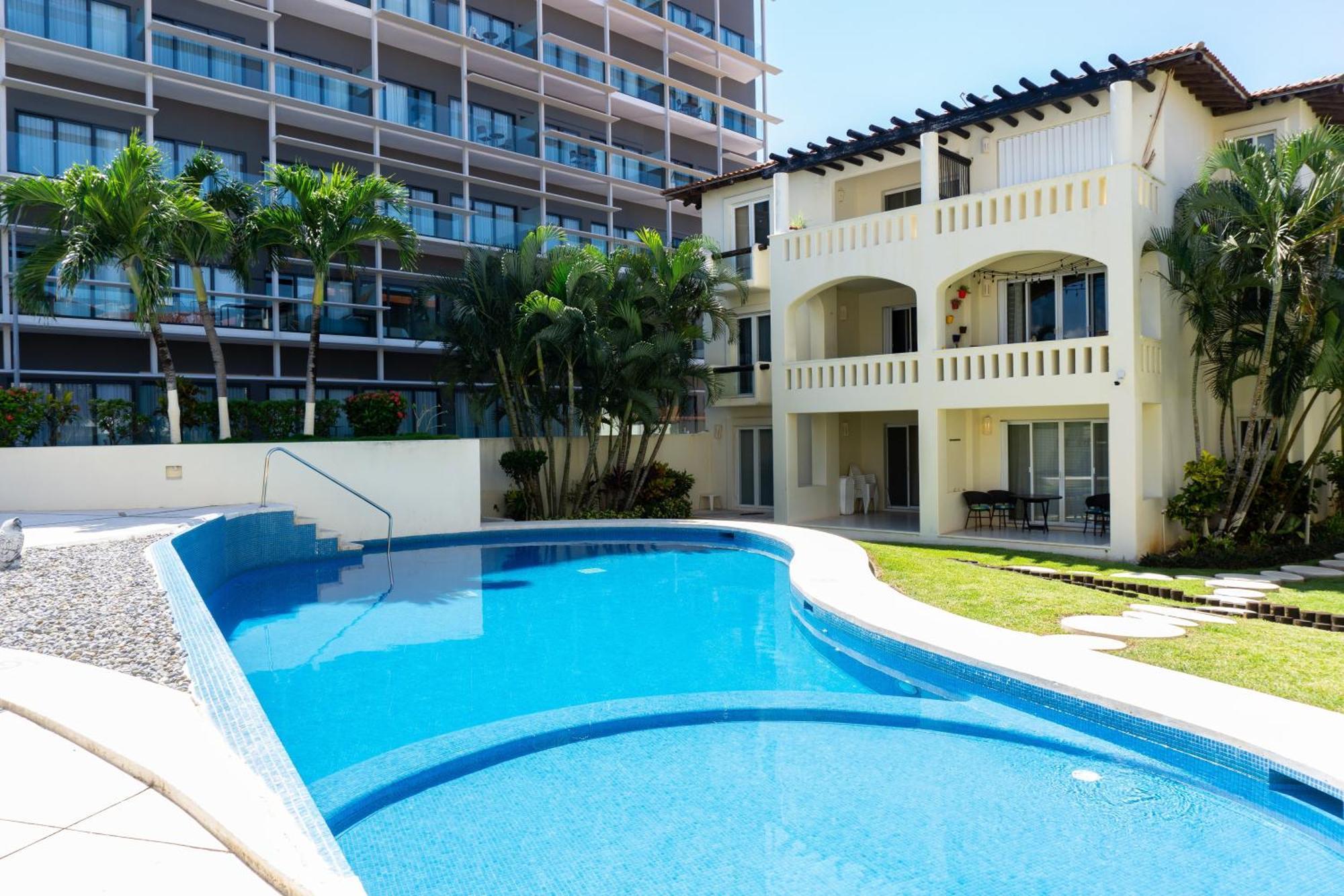 Luna Maya 1 Apartment