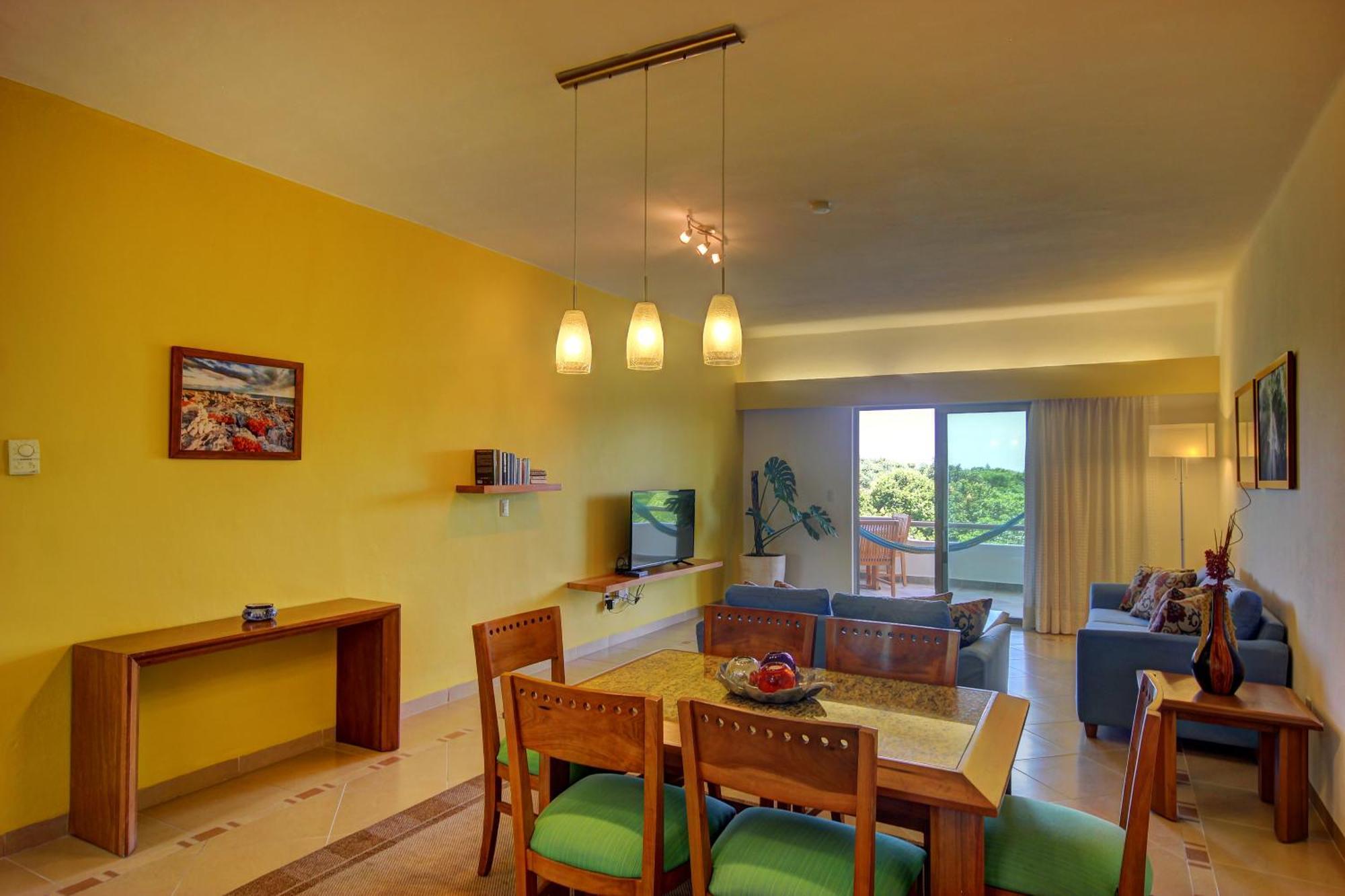 Riviera Maya Aparthotel