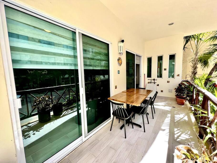 Modern Luxury 2br 2ba Near Mamitas Club Apartment Playa del Carmen
