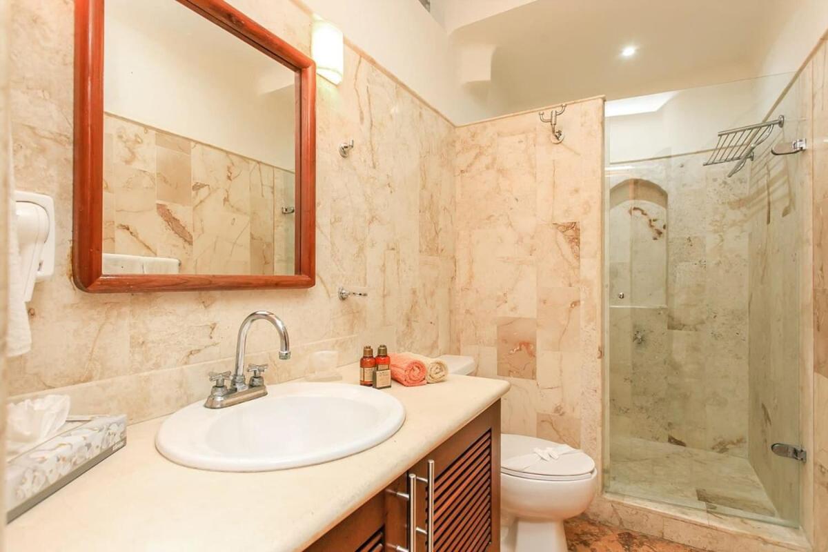 Holiday home Beachside 3br Penthouse With Private Pool And Ocean Views