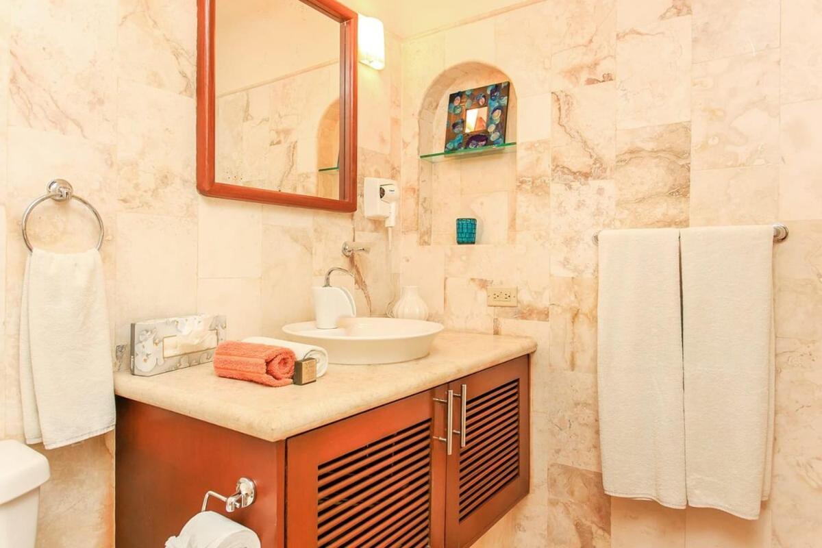 Holiday home Beachside 3br Penthouse With Private Pool And Ocean Views