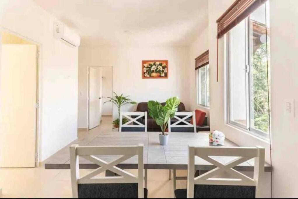 Apartment Charming Space With Pool Near & Tren Maya