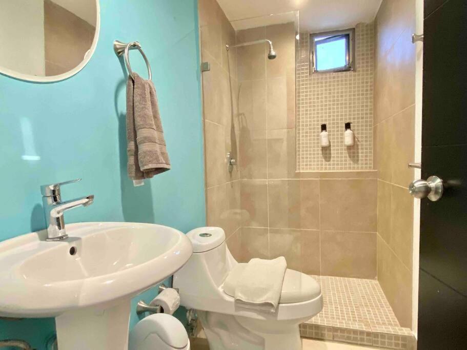 Huge Apartment, Steps To The & Lifestyle Apartment Playa del Carmen