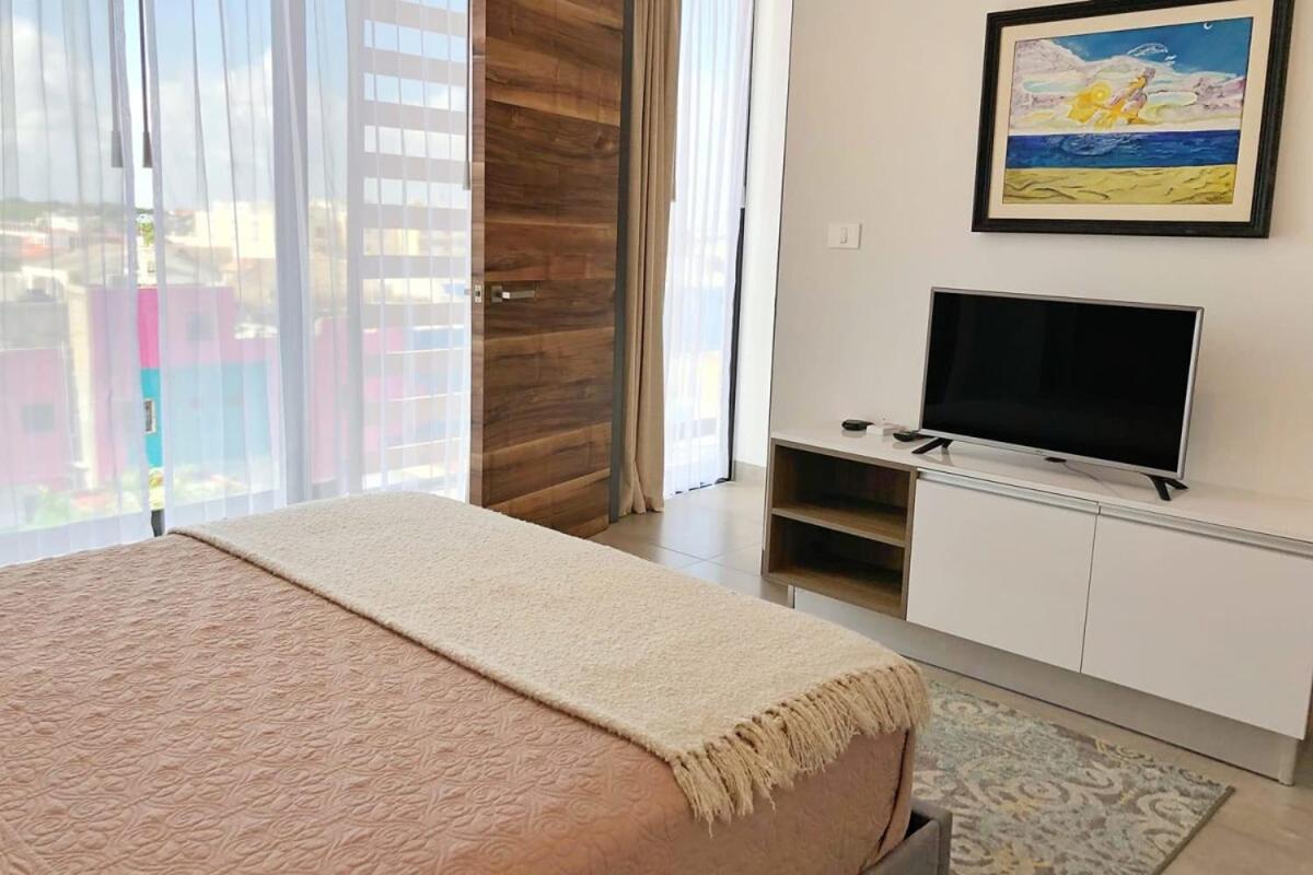 Apartment Luxe Top-floor Incredible Roof Pool At Complex