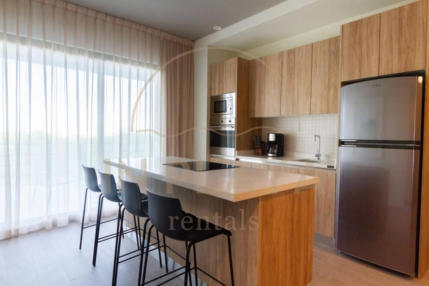 Apartment Luxury 1br Ocean View From The Balcony And Rooftop *