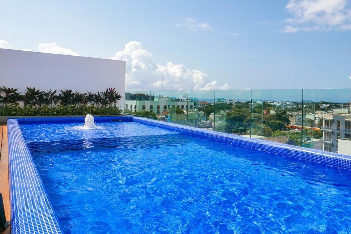 Luxe Top-floor Incredible Roof Pool At Complex *