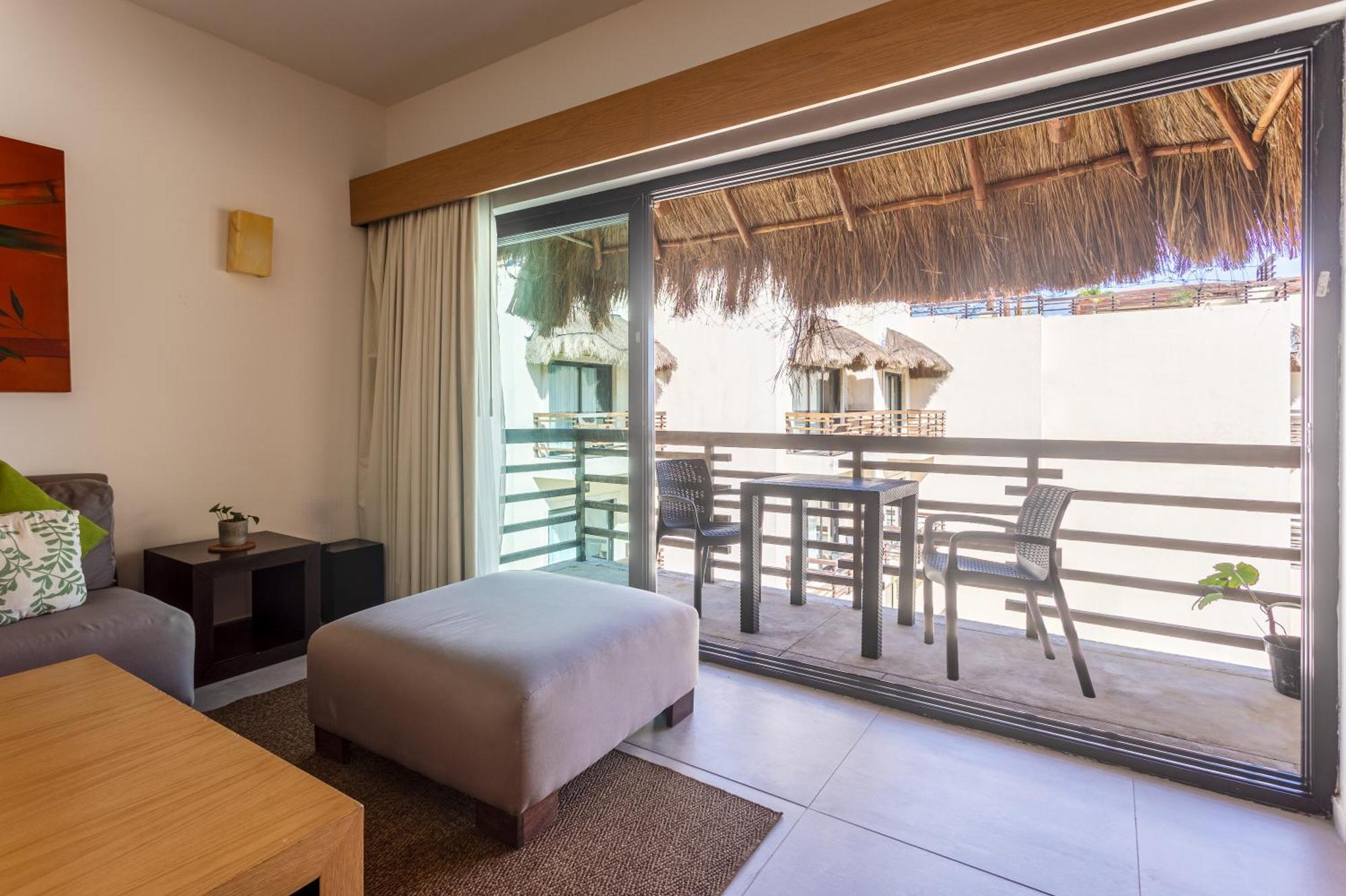 Holiday home Magnificent Oceanview Rooftop Lounge With Plunge Pool *